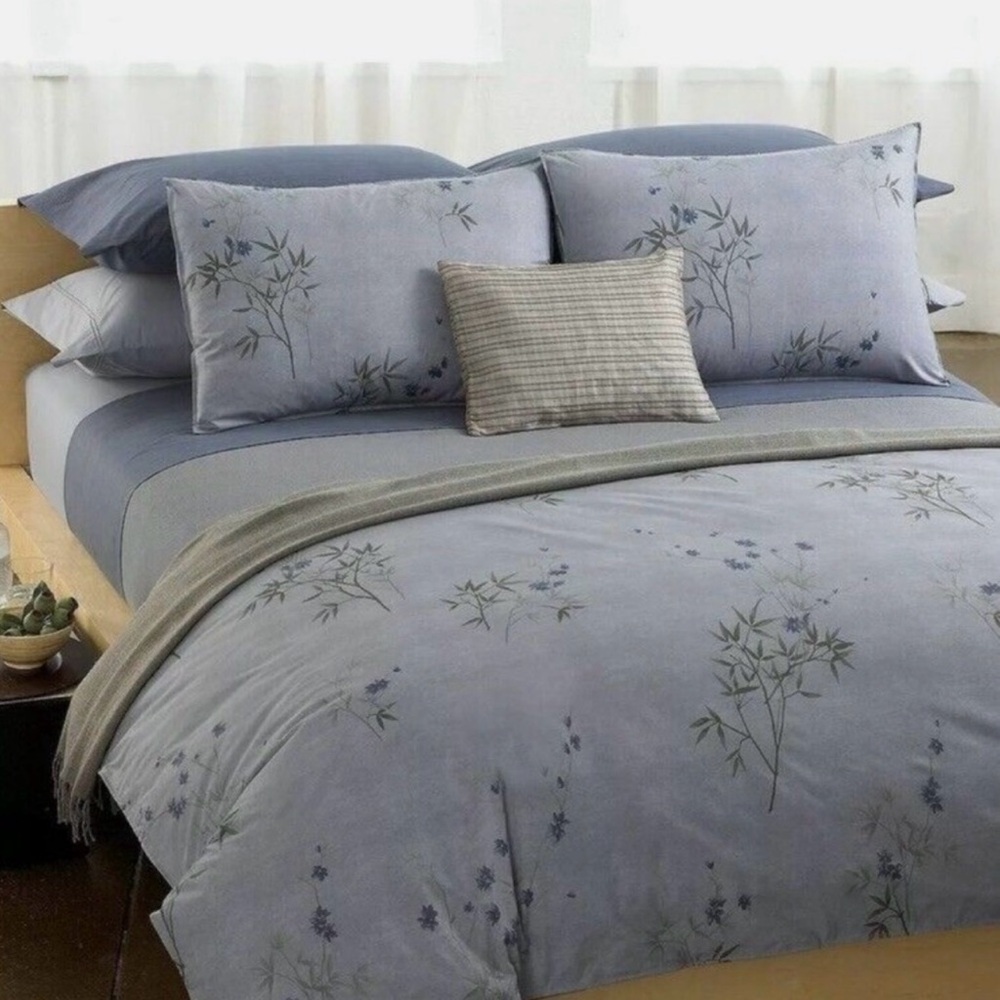 ISO Calvin Klein Home Bamboo Flowers Collection Bedding